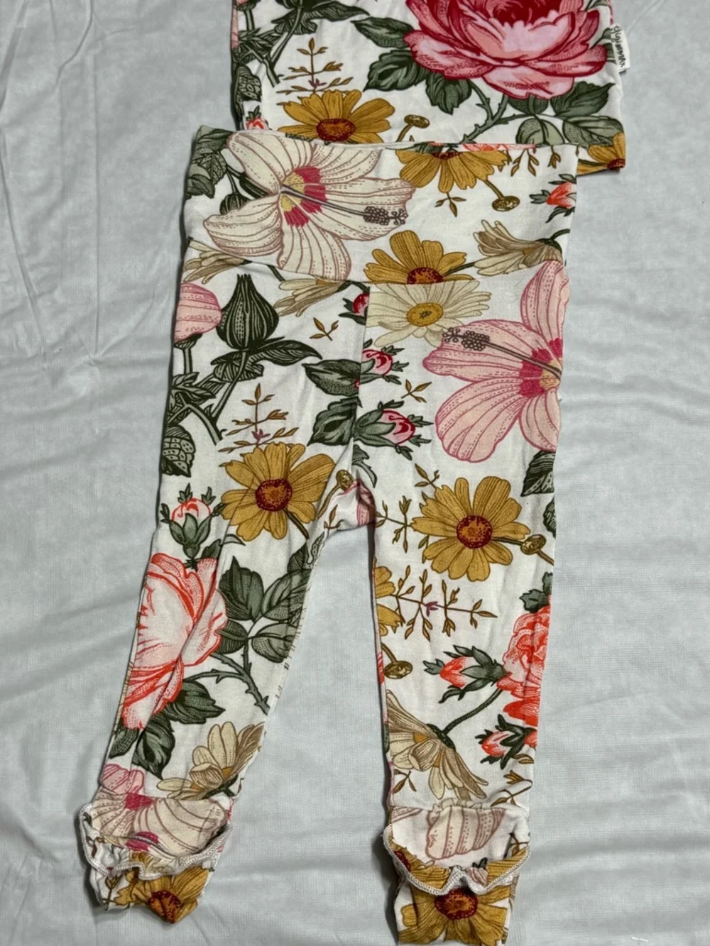 Gigi and Max Nella Ruffle Two Piece Baby Girl Outfit Size 6 Months